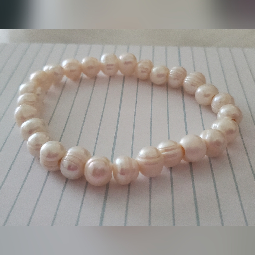 Pearl Handmade Stretch Bracelet